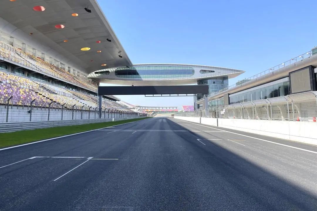 Baomag Digital Construction Assistant Sensor kit: a New Era of Precision Compaction for Shanghai F1 Track