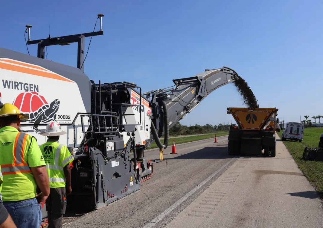 Application of Milling Black Technology in Venice Expressway