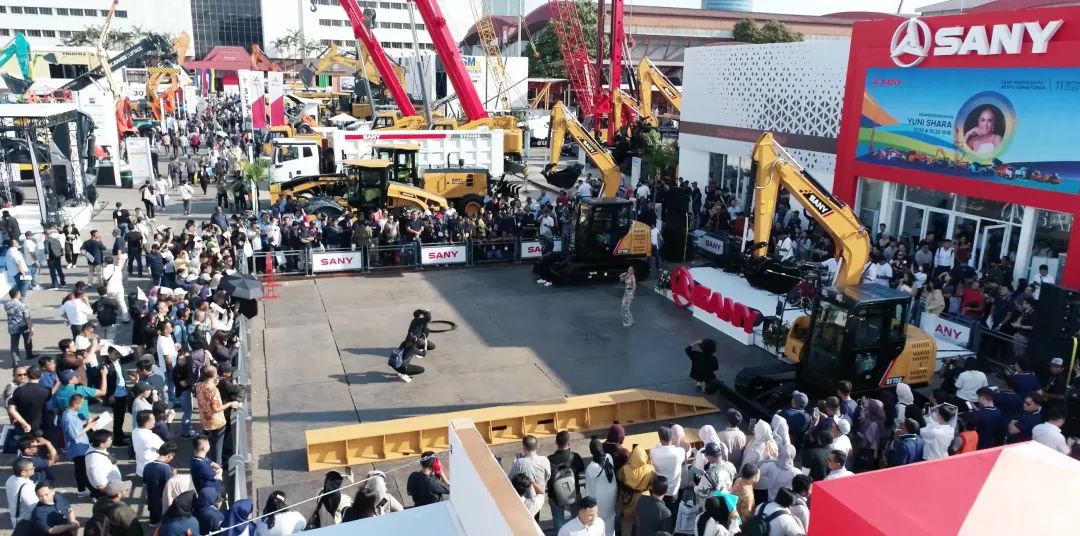 Sany Shining Indonesia Construction Machinery Exhibition, On-site Signing of 720 Million!