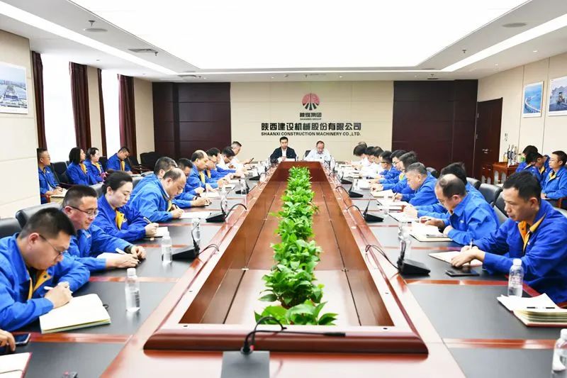 Song Zhaojun, deputy general manager of the group company, went to Shaanxi Construction Machinery Co., Ltd. to preach the spirit of the Third Plenary Session of the 20th CPC Central Committee.