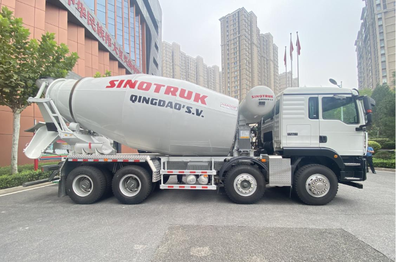 Reliable and Durable Quality Pilot | Sinotruk ZNDC Mixer Truck Becomes a New Engine for Operational Efficiency