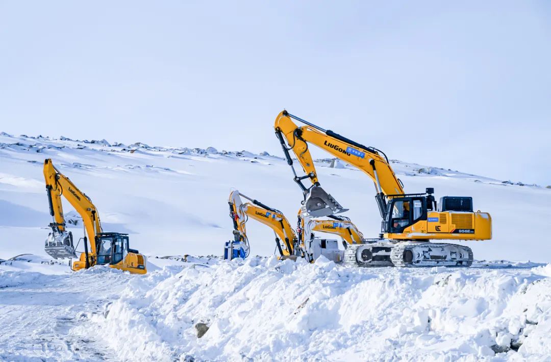 Seven people from Liugong were selected into China's 41st Antarctic Scientific Expedition