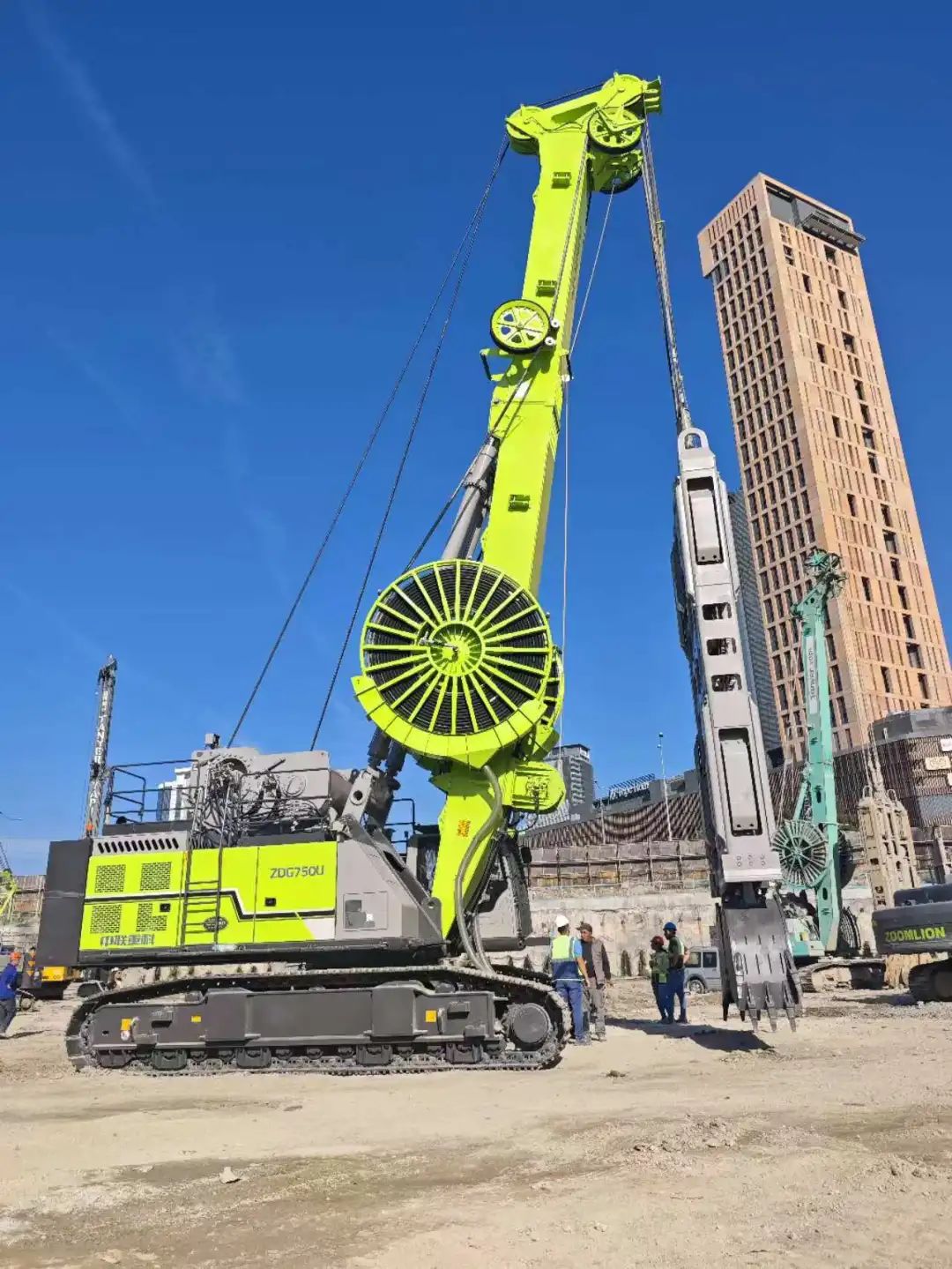 New achievements in product localization! Zoomlion Customized Hydraulic Grab Delivered to Turkey