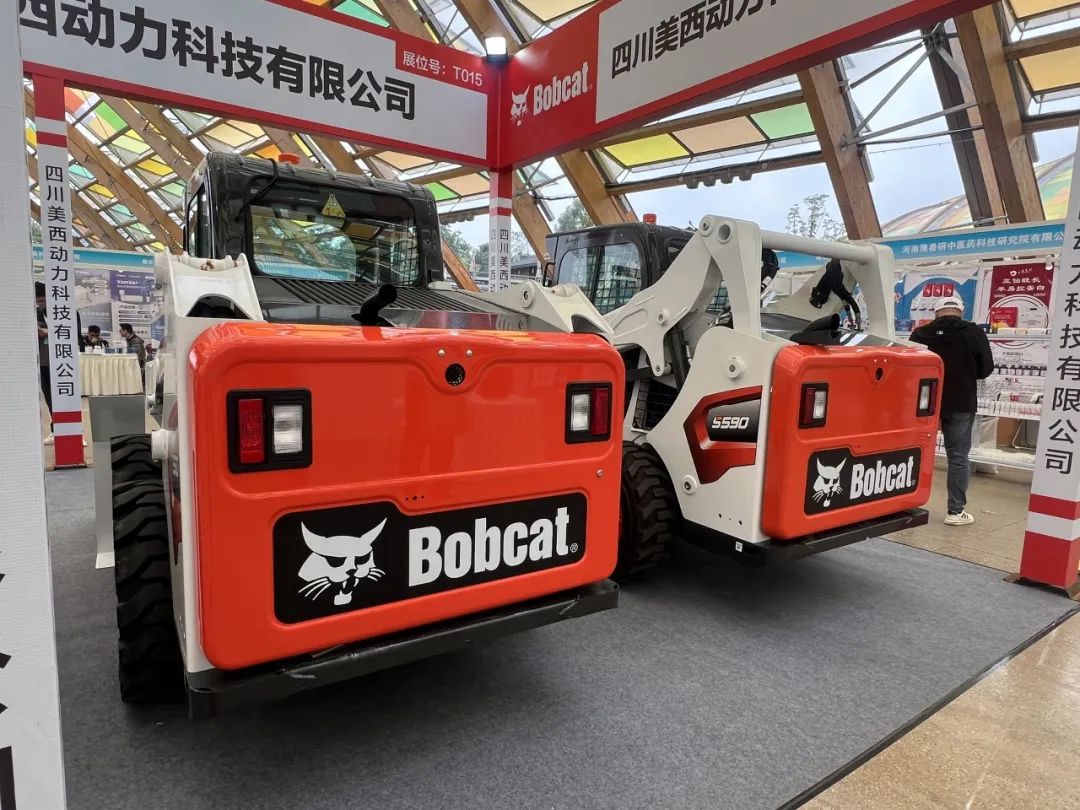 Bullish Bobcat Makes a Heavy Appearance at the 6th Cattle and Sheep Industry Exhibition