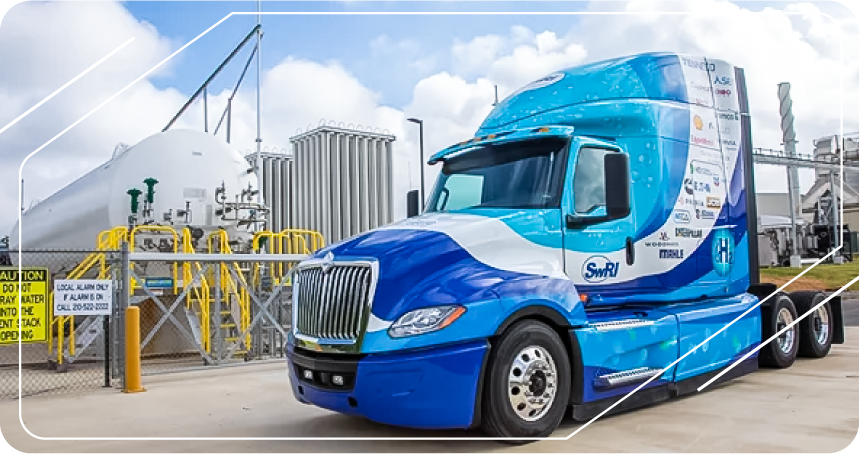 The first class 8 heavy truck with hydrogen internal combustion engine in the United States has been put into fleet application demonstration.