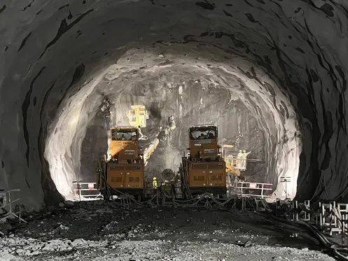 Challenging High Temperature and Humidity Construction Environment, Railway Construction Heavy Industry Tunnel Equipment Helps Saudi Arabia Tunnel Project to Set a New Monthly Footage Record