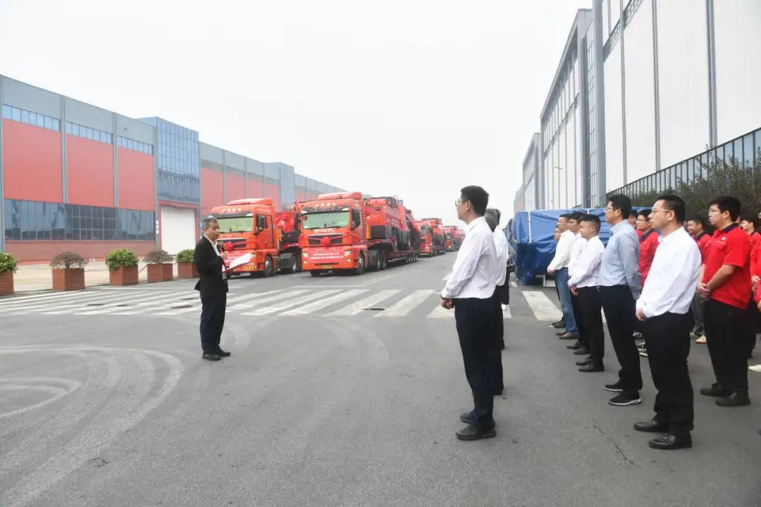 Scientific and technological innovation creates a sharp weapon, emergency rescue shows its power. "An Neng Hong" series of emergency rescue equipment of China Railway Construction Heavy Industry Co., Ltd.