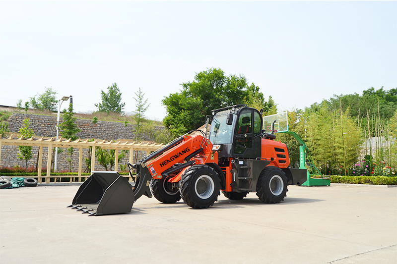 Hengwang HW2000  Telescopic Loader