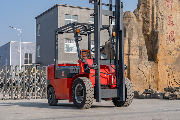 Hengwang HW 2.6T Diesel Forklift Вилочный погрузчик